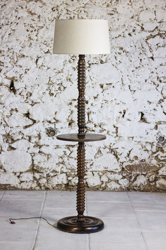 Lampadaire art déco en bois style Charles Dudouyt