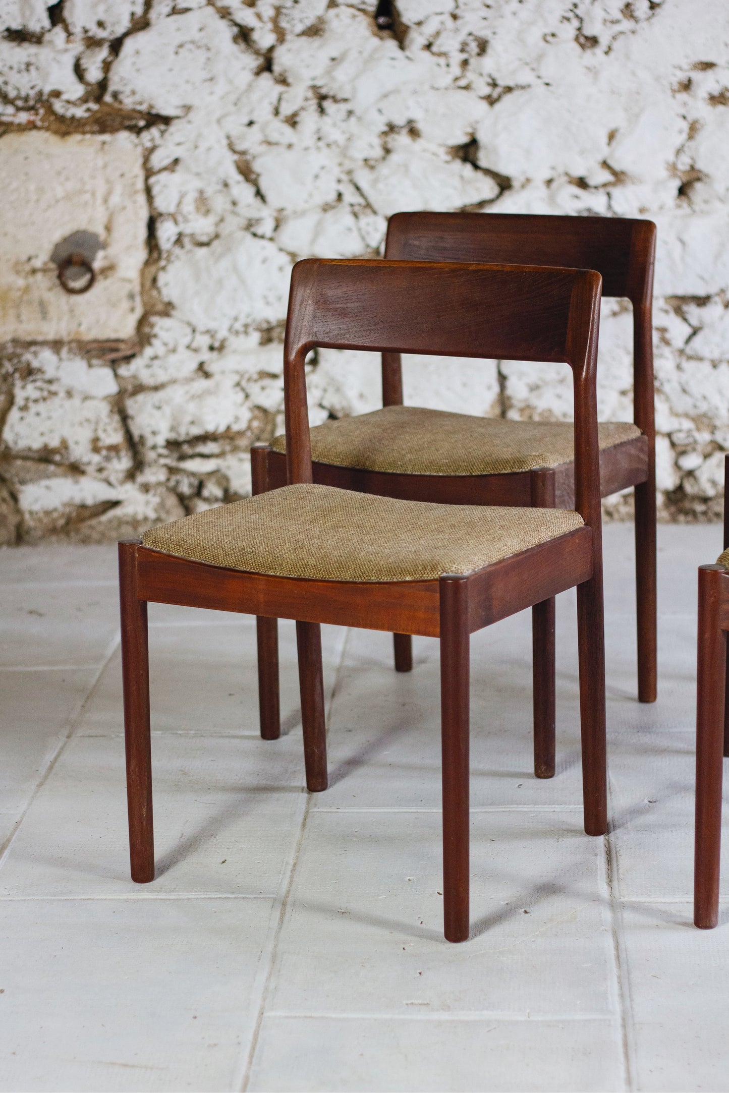 Ensemble de 4 chaises et 2 fauteuils en teck par Johannes Nørgaard pour Møbelfabrik, 1960