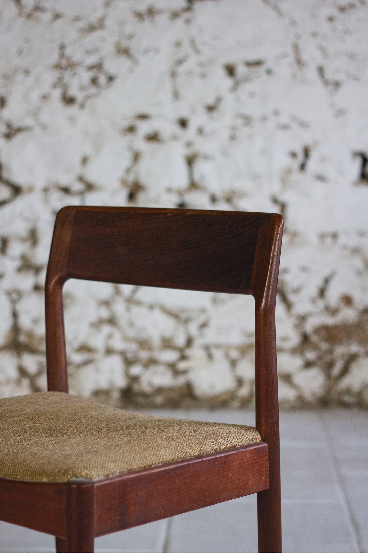 Ensemble de 4 chaises et 2 fauteuils en teck par Johannes Nørgaard pour Møbelfabrik, 1960