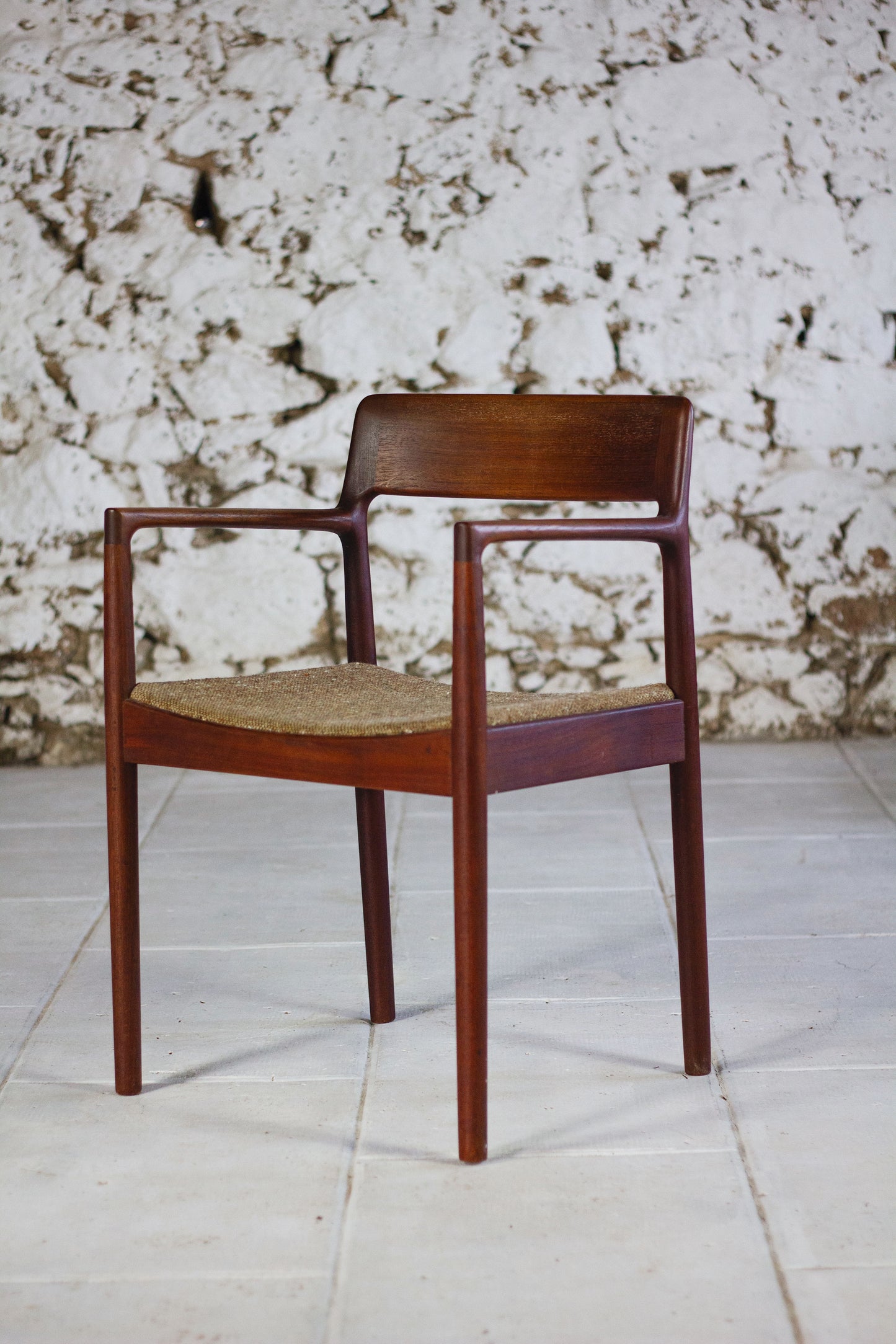Ensemble de 4 chaises et 2 fauteuils en teck par Johannes Nørgaard pour Møbelfabrik, 1960