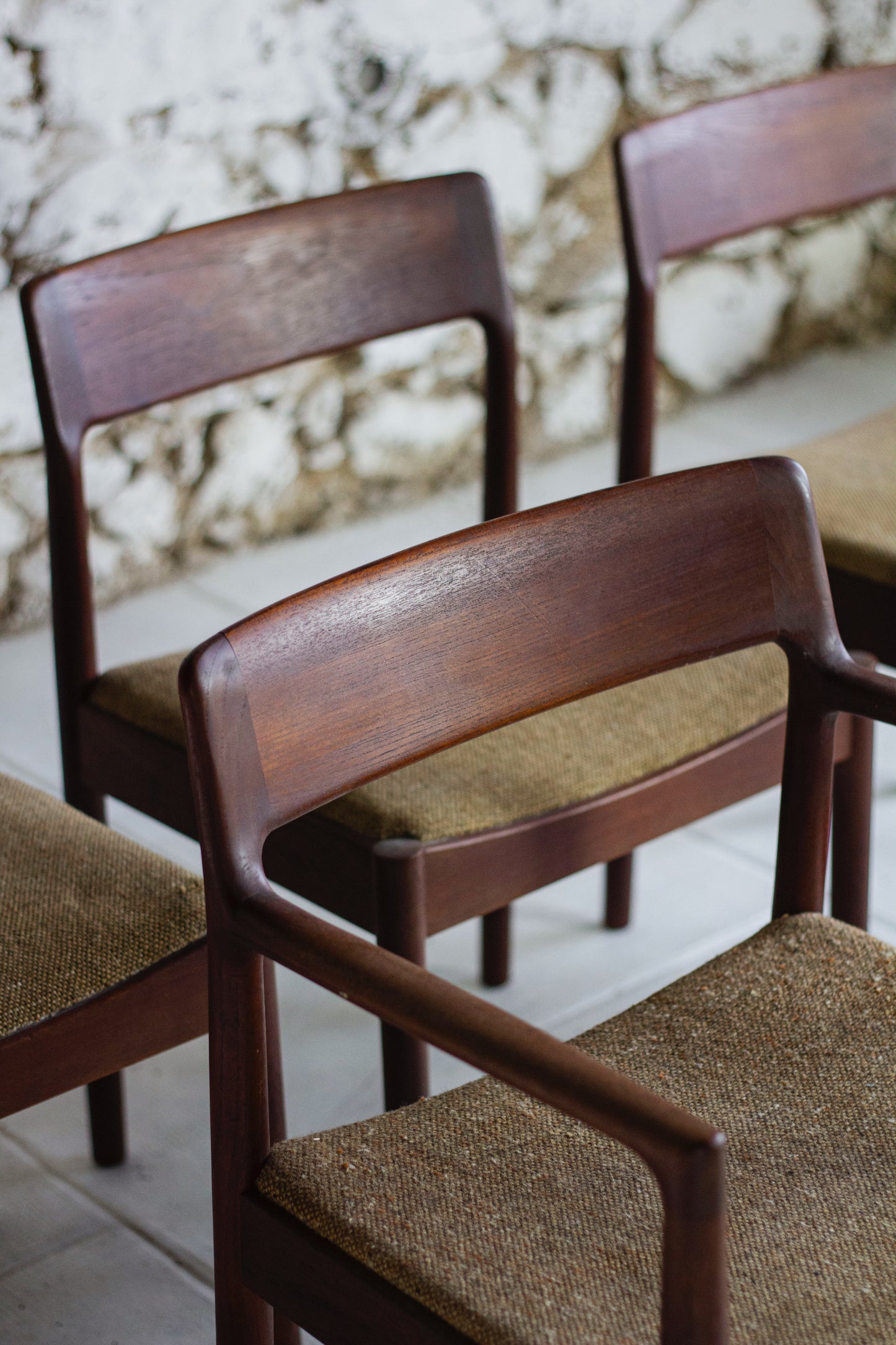 Ensemble de 4 chaises et 2 fauteuils en teck par Johannes Nørgaard pour Møbelfabrik, 1960