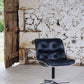 Fauteuil de bureau en cuir noir de Charles Pollock pour KNOLL