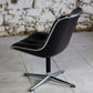Fauteuil de bureau en cuir noir de Charles Pollock pour KNOLL