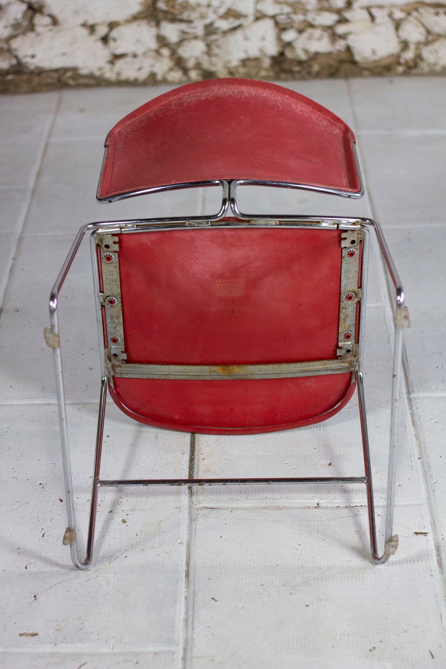 4 chaises rouges Max Stacker pour Steelcase, 1970