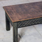 Table basse en bois sculptée indienne