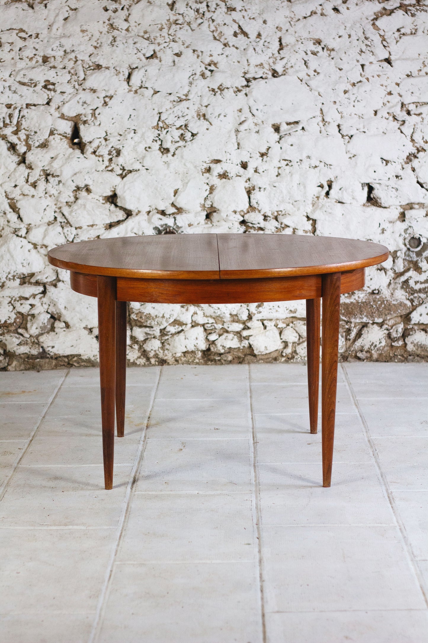 Table ronde vintage en teck, 1960