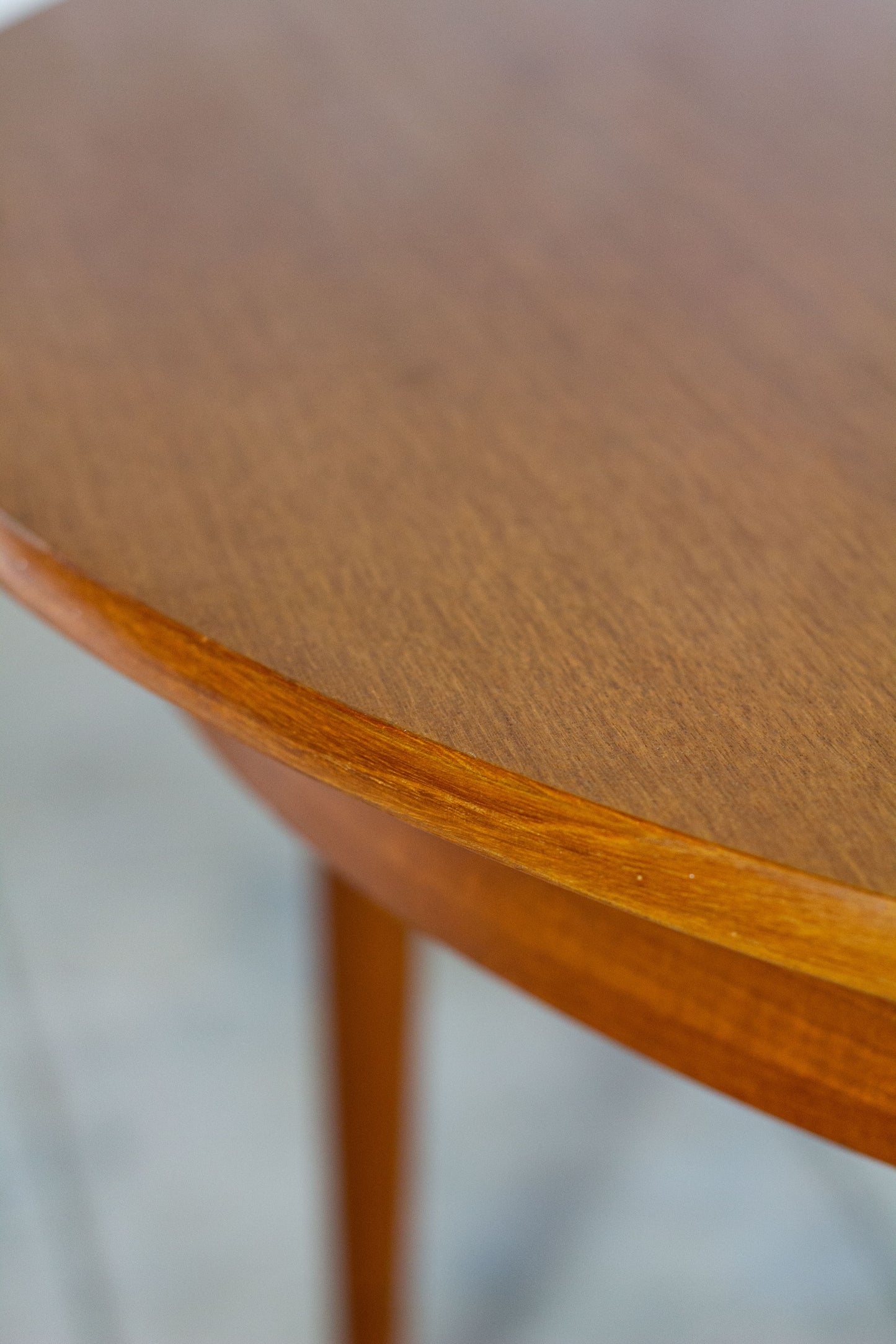 Table ronde vintage extensible en teck, 1960