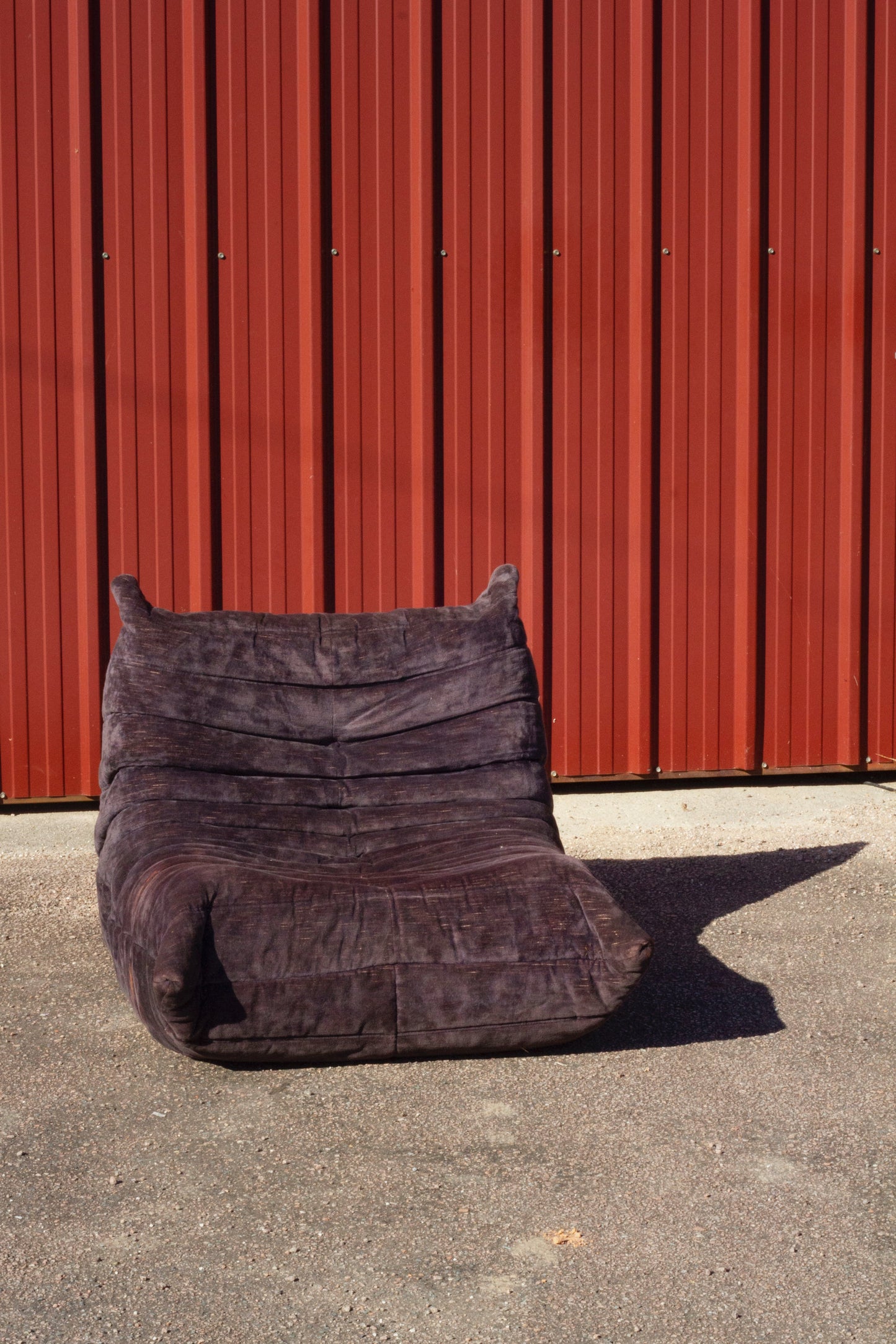 Ensemble de 3 canapés Togo en velours aubergine par Michel Ducaroy, LIGNE ROSET, 1973
