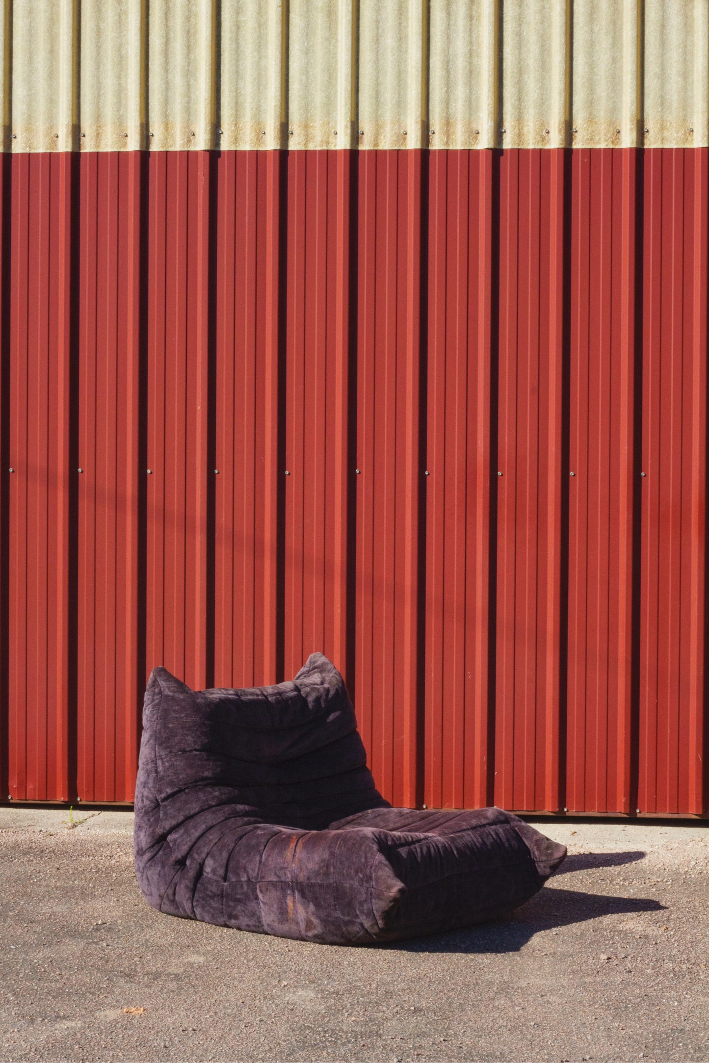 Ensemble de 3 canapés Togo en velours aubergine par Michel Ducaroy, LIGNE ROSET, 1973