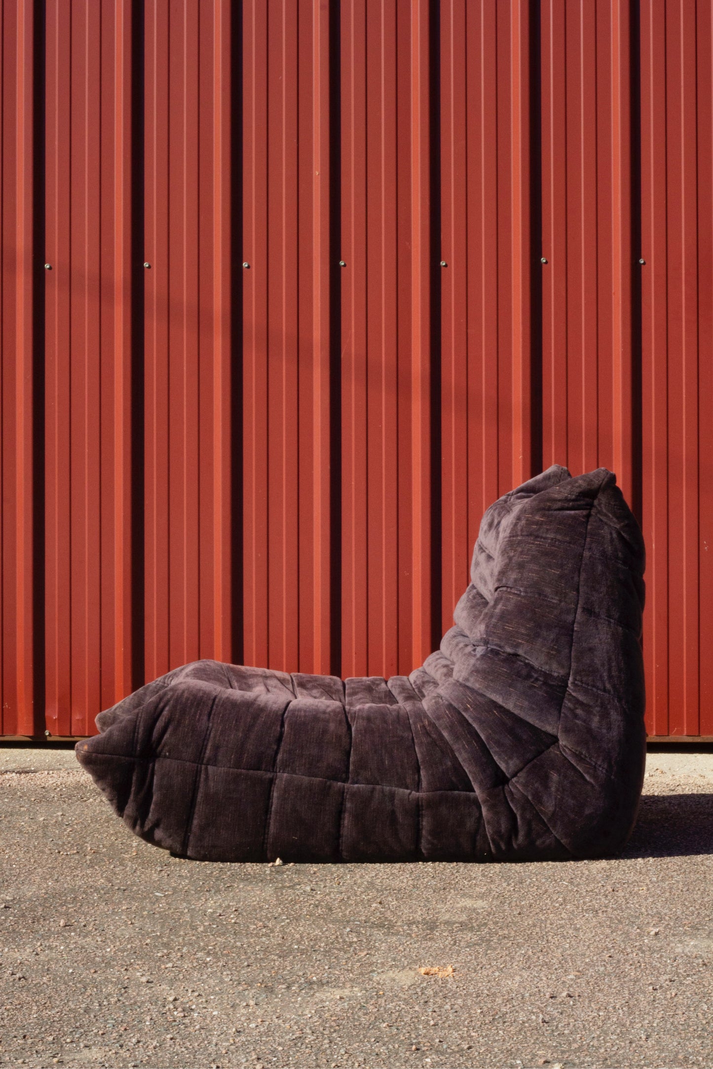 Ensemble de 3 canapés Togo en velours aubergine par Michel Ducaroy, LIGNE ROSET, 1973