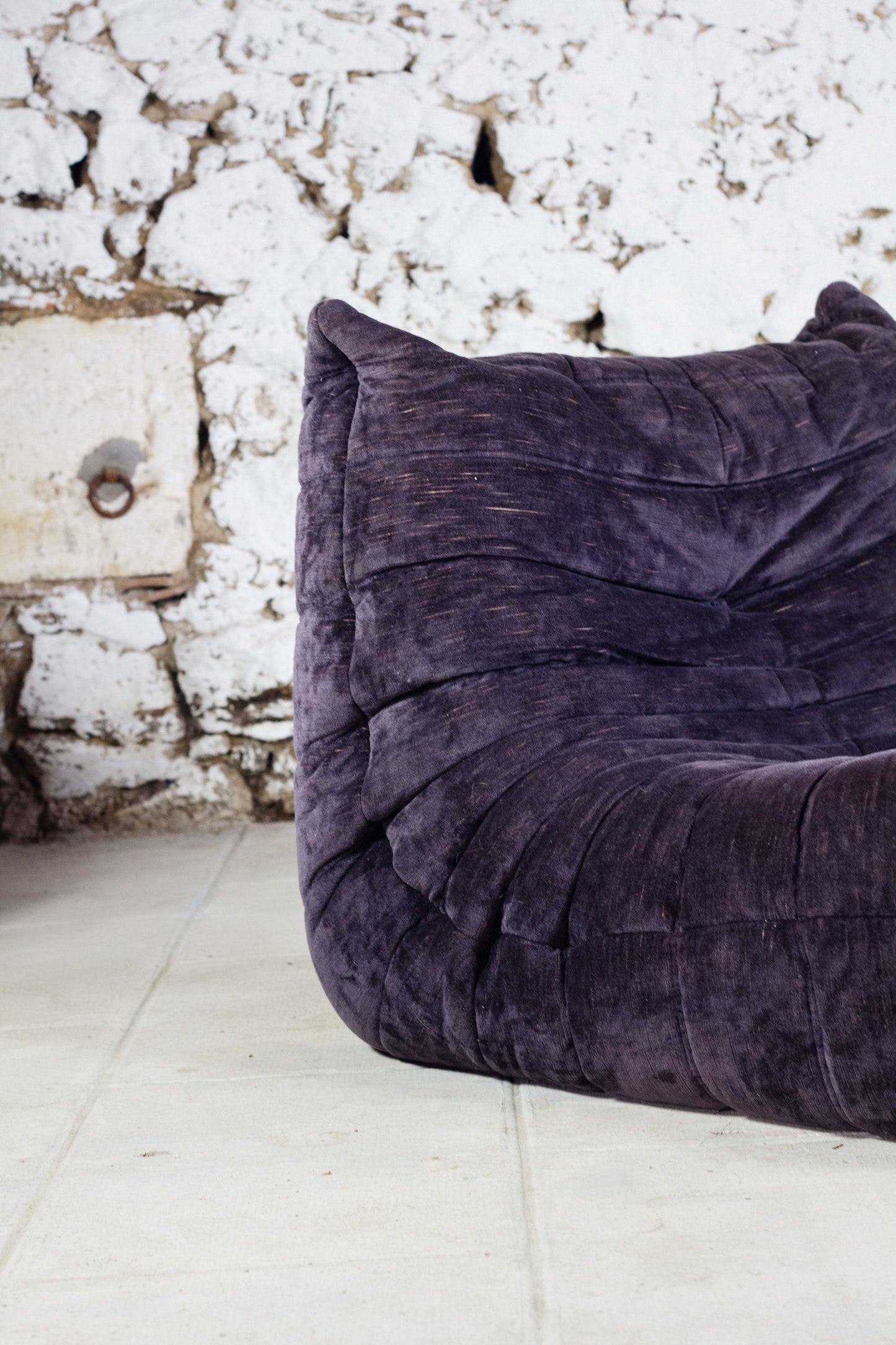 Ensemble de 3 canapés Togo en velours aubergine par Michel Ducaroy, LIGNE ROSET, 1973