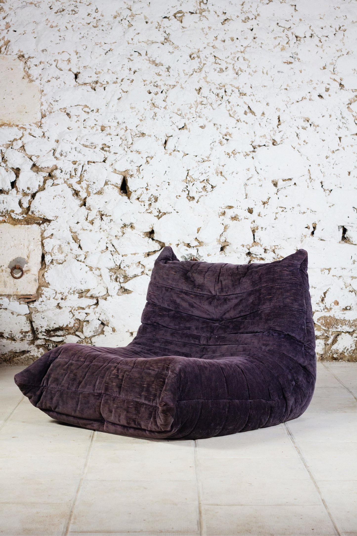 Ensemble de 3 canapés Togo en velours aubergine par Michel Ducaroy, LIGNE ROSET, 1973