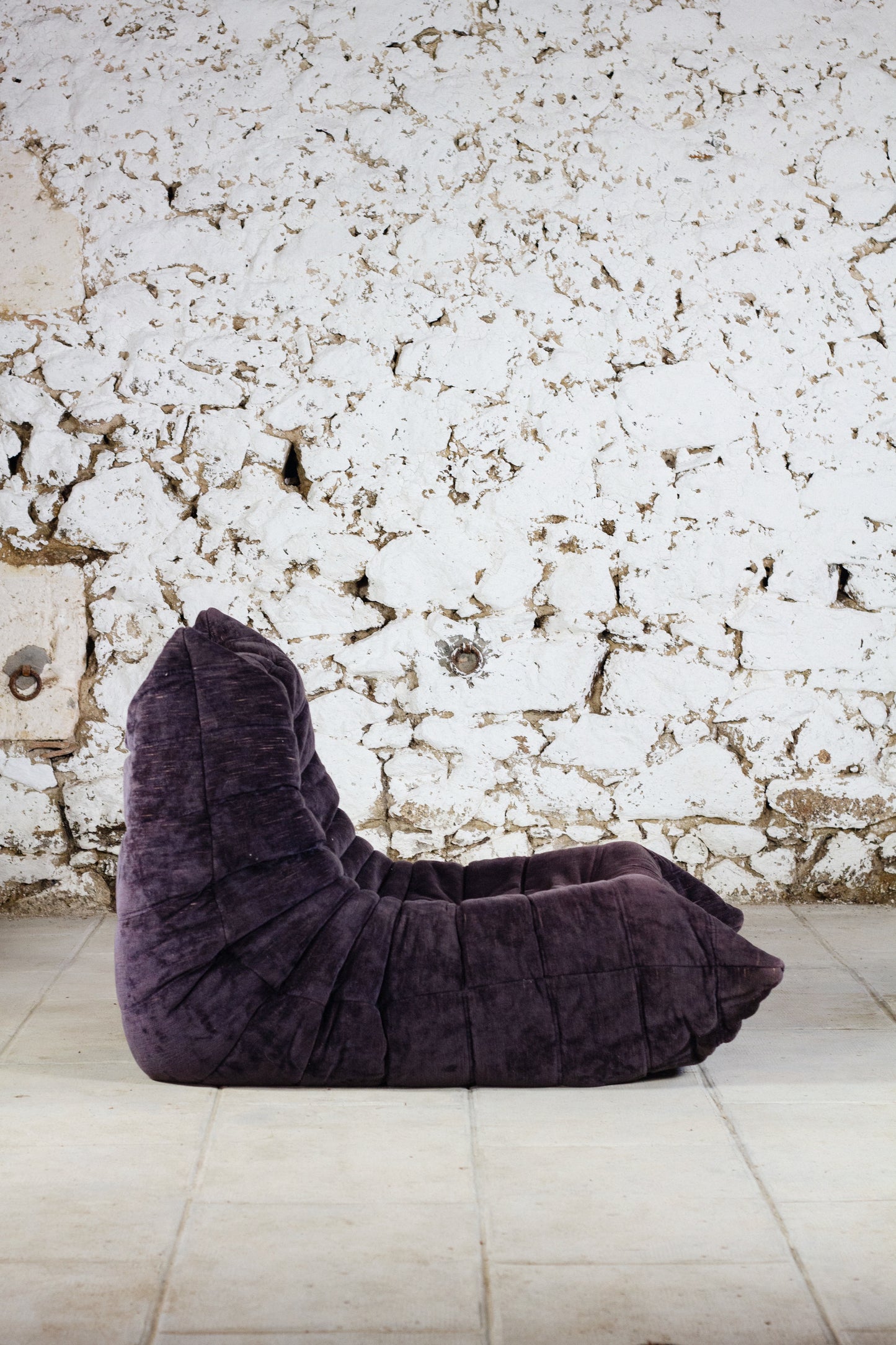 Ensemble de 3 canapés Togo en velours aubergine par Michel Ducaroy, LIGNE ROSET, 1973
