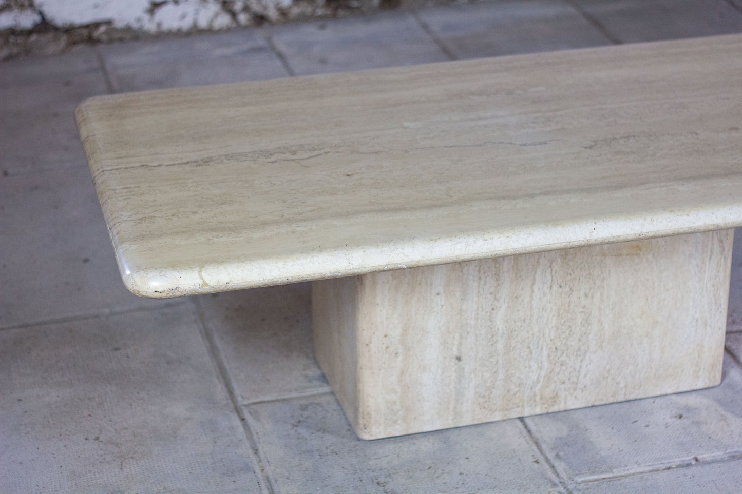 Grande table basse travertin italien, 1970