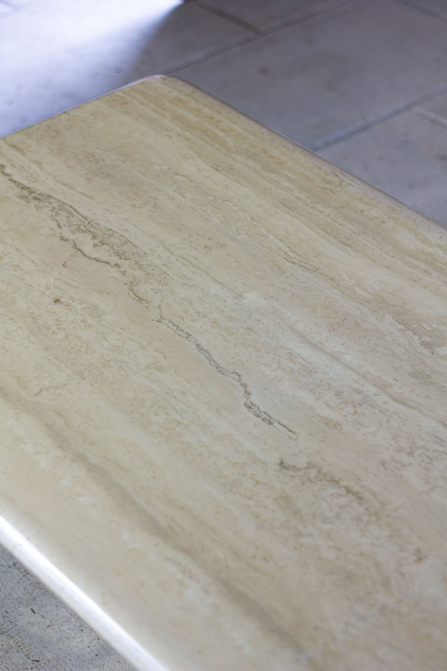 Grande table basse travertin italien, 1970