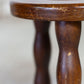 Tabouret tripode en bois tourné Charles Dudouyt, 1950