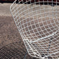 Chaise Wire blanche par Harry Bertoia pour Knoll