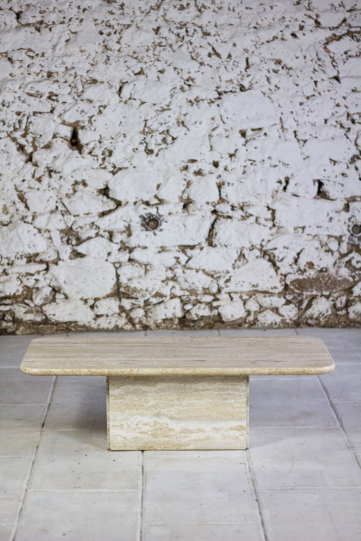 Table basse travertin italien, 1980