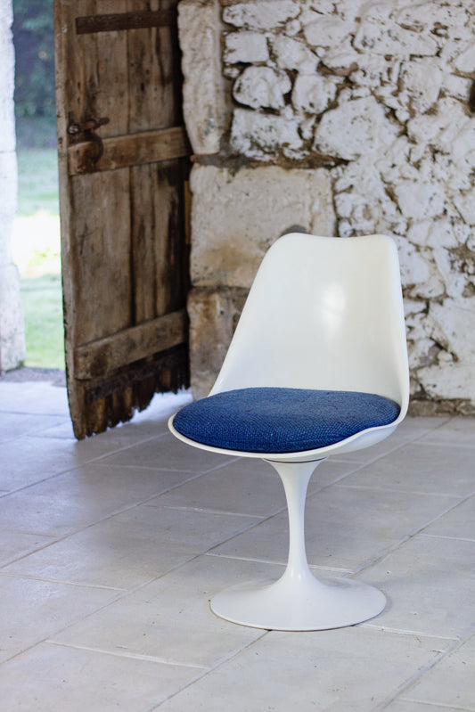 Chaise tulipe par Eero Saarinen pour KNOLL, 1960