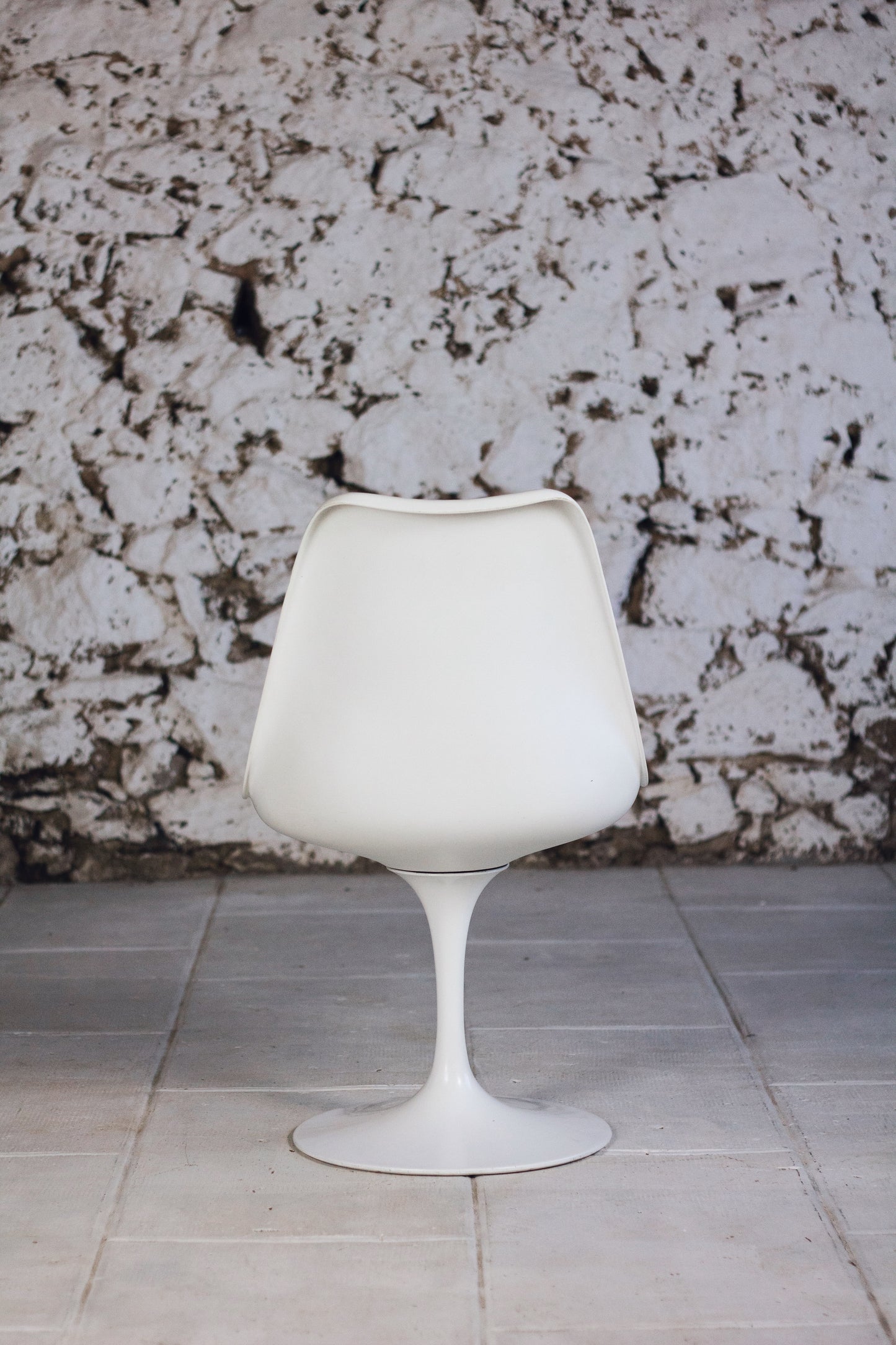 Chaise tulipe par Eero Saarinen pour KNOLL, 1960