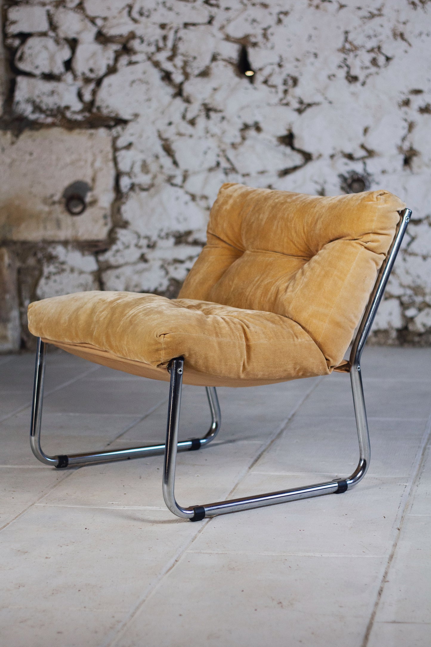 Fauteuil vintage style "Pixi" en velours et chrome, 1970