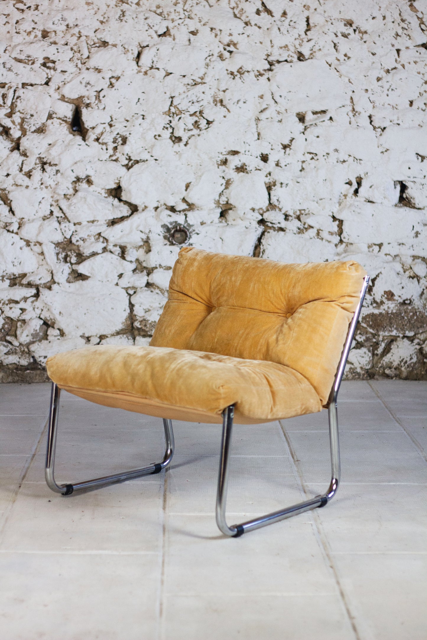 Fauteuil vintage style "Pixi" en velours et chrome, 1970