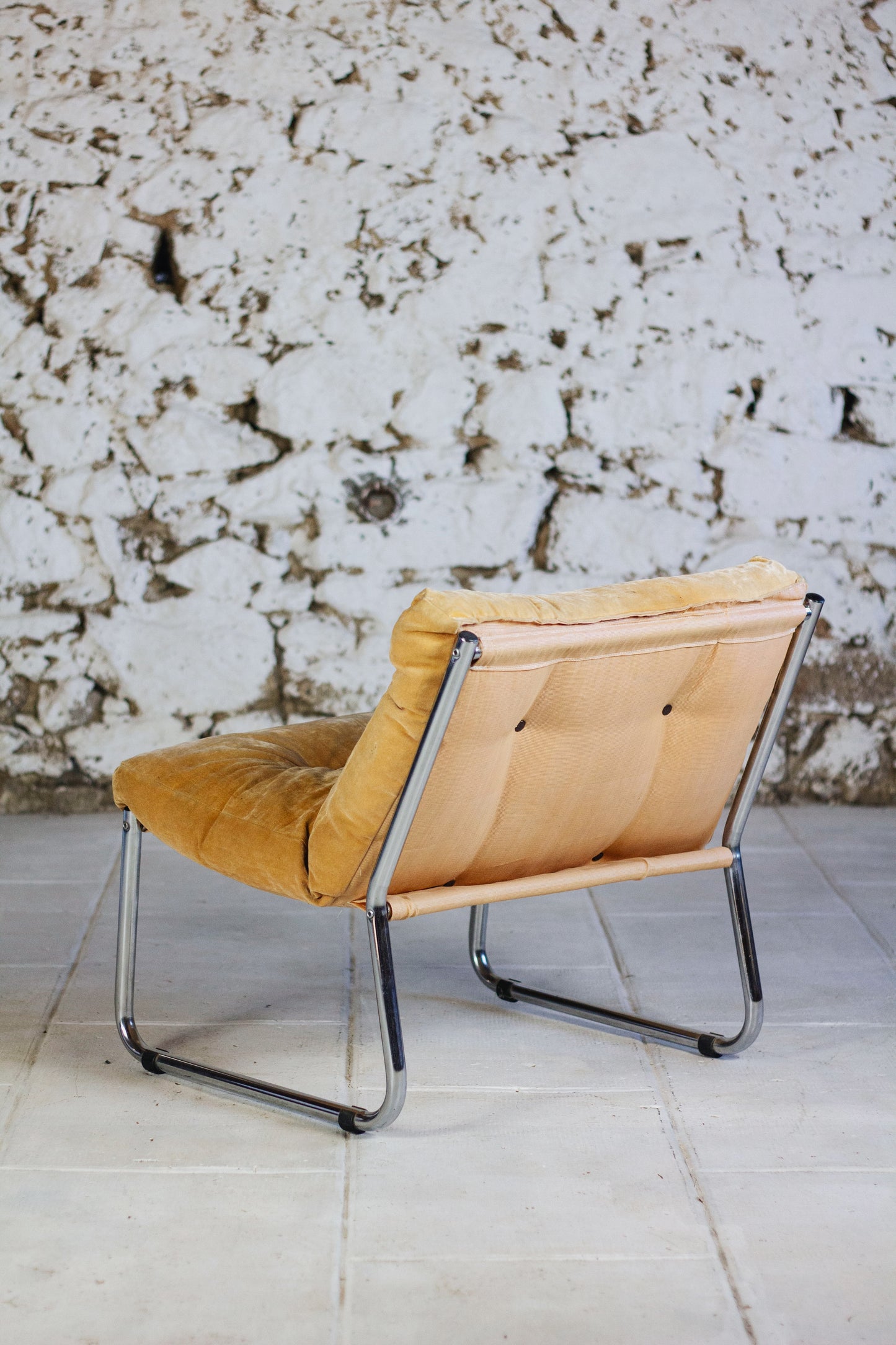 Fauteuil vintage style "Pixi" en velours et chrome, 1970