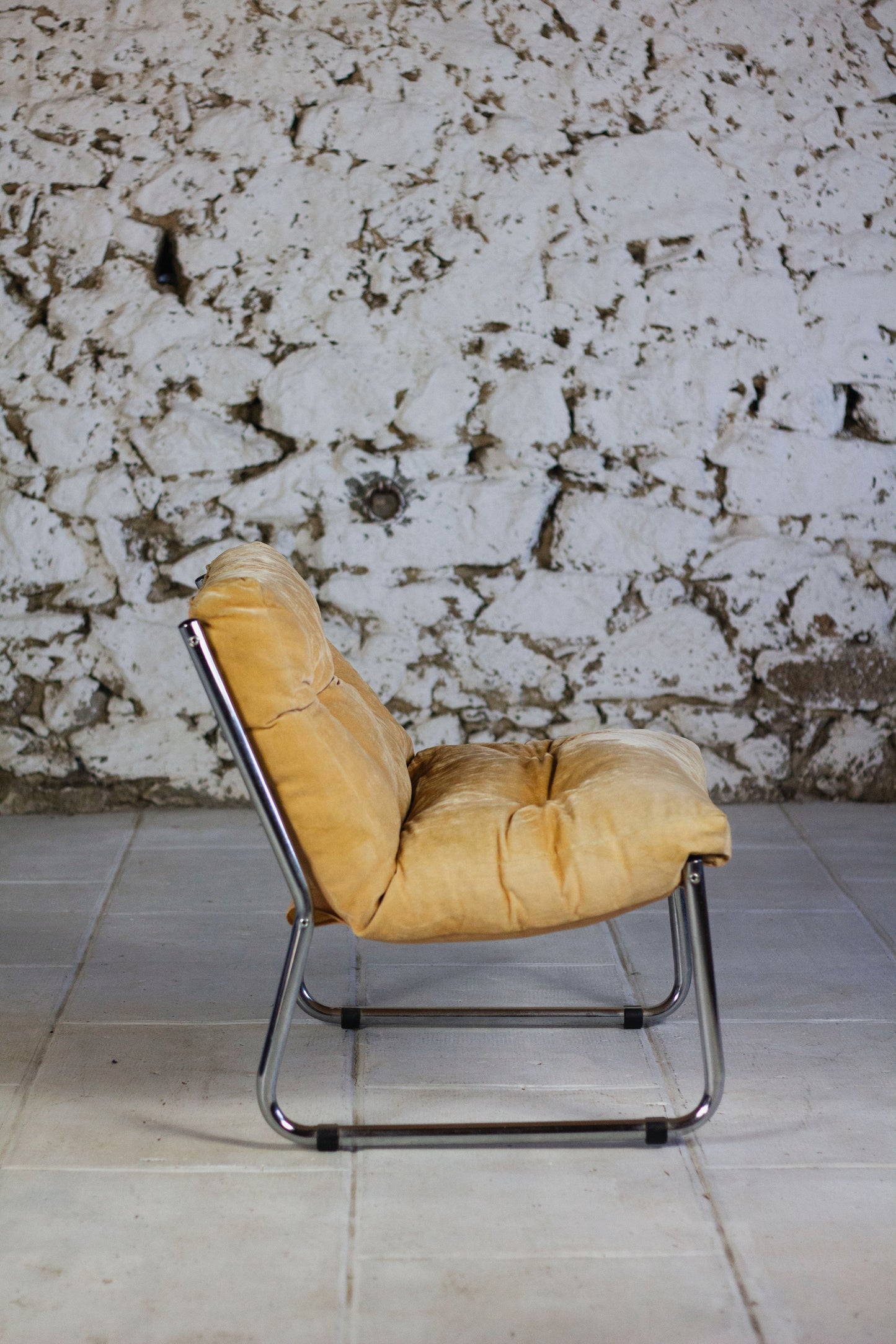 Fauteuil vintage style "Pixi" en velours et chrome, 1970