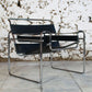 Fauteuil Wassily par Marcel Breuer