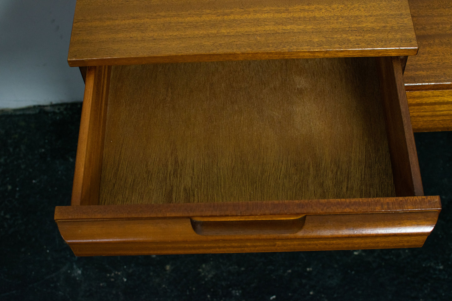 Console en teck mid-century, AVALON, 1960