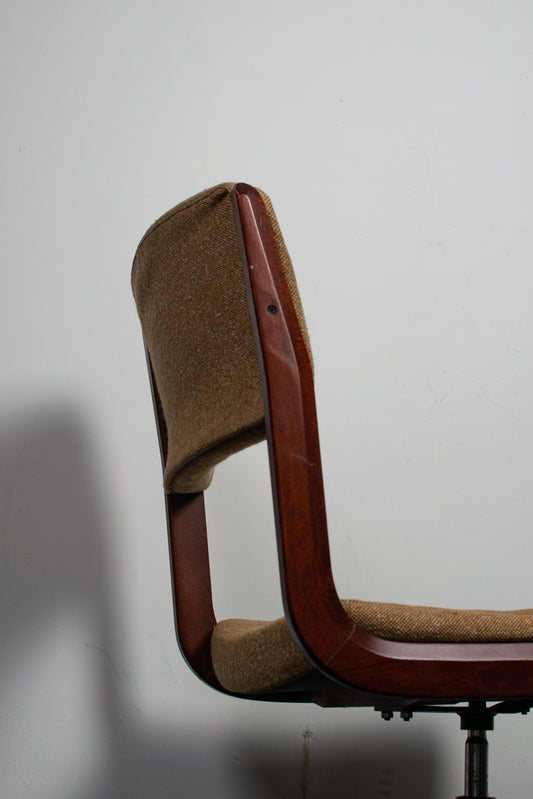 Fauteuil pivotant en teck danois, 1960