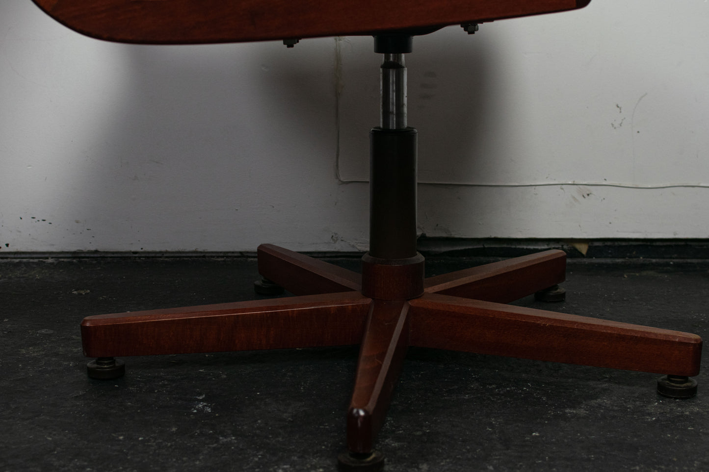 Fauteuil pivotant en teck danois, 1960