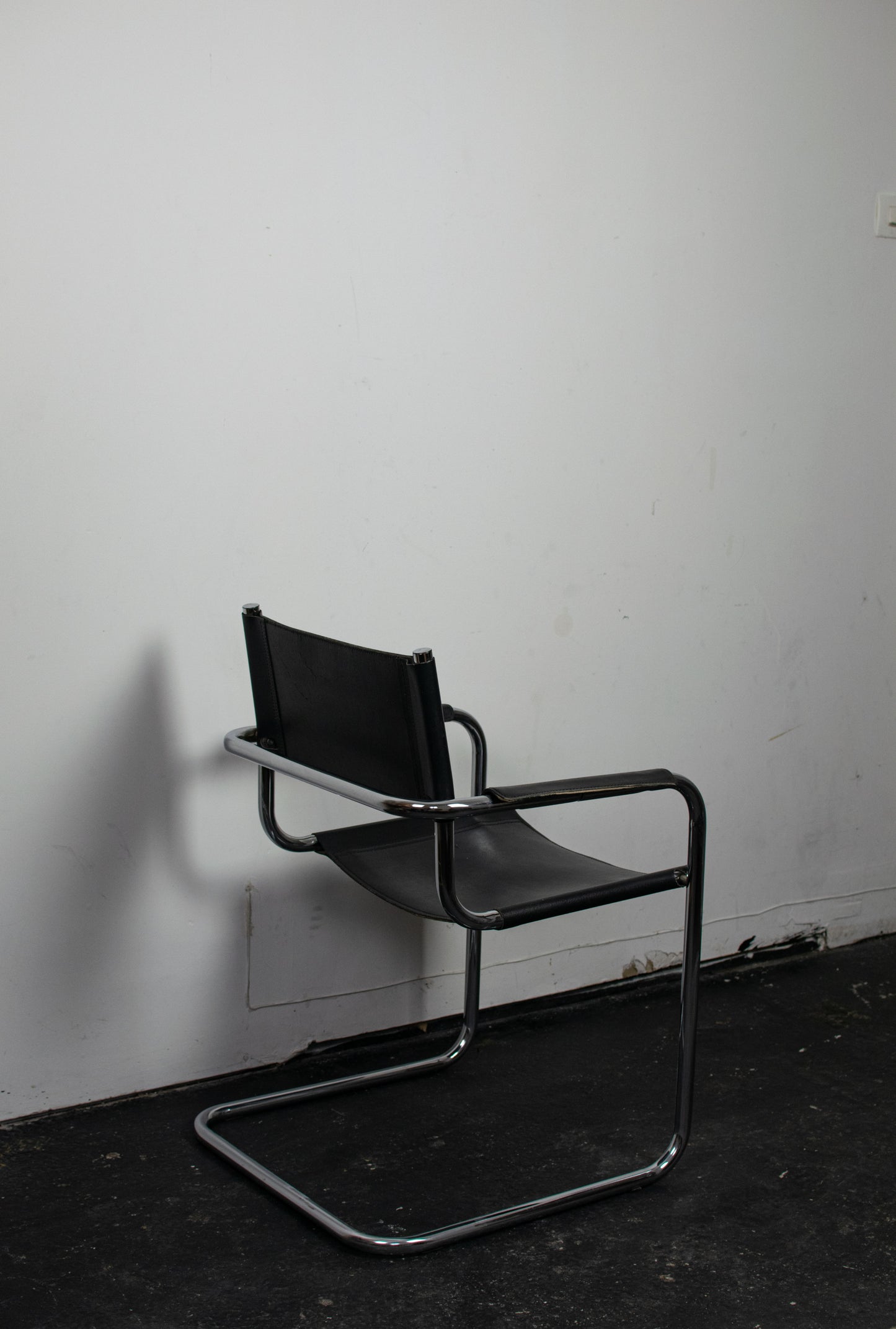 Fauteuil Bauhaus cantilever style Marcel Breuer, 1970