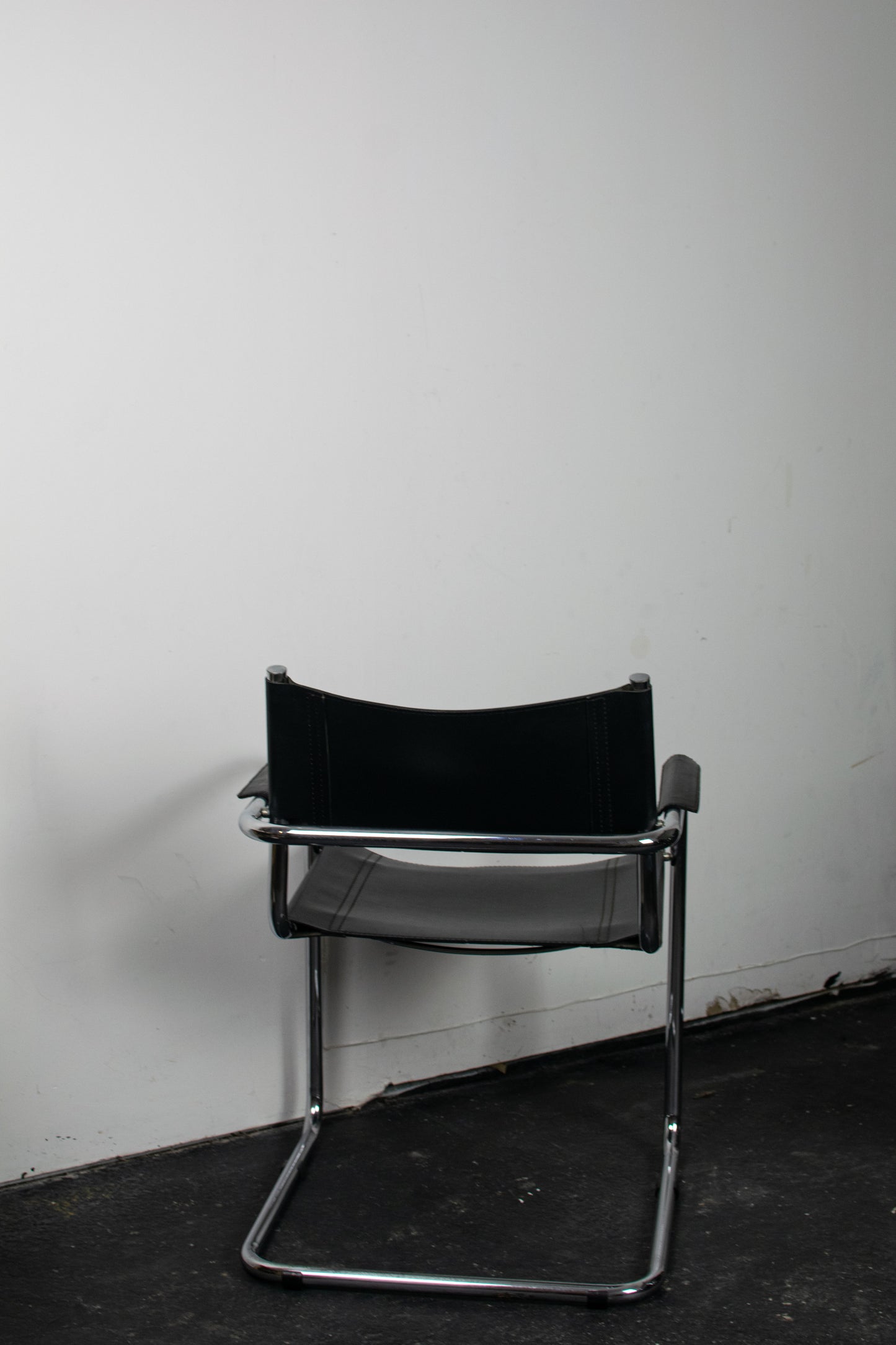 Fauteuil cantilever, Matteo Grassi, 1970